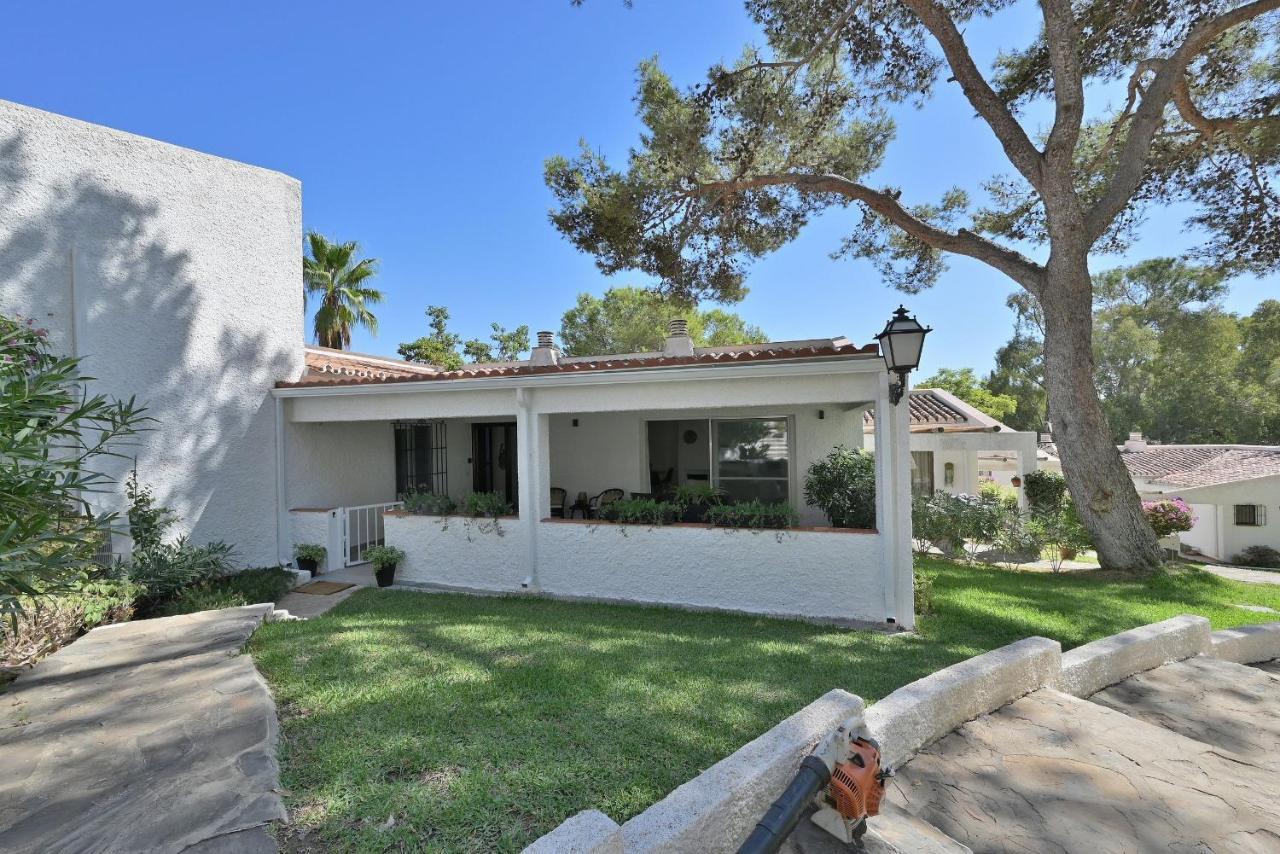 Bungalow With Large Terrace In A Quiet Park - Beach Nearby Sitio de Calahonda Extérieur photo